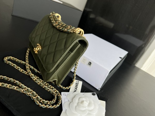  Handbag  Chanel  3019  size  19 cm