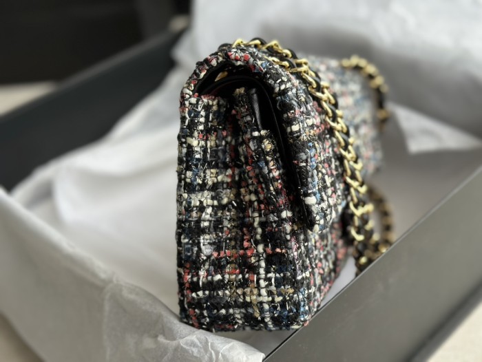 Handbag  Chanel  01112  size 25 Cm