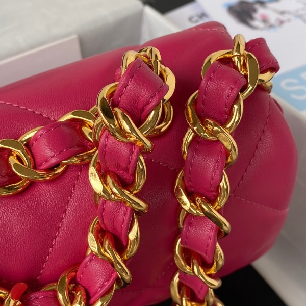 Handbag   Chanel  AS3499  size  18X23X9 cm