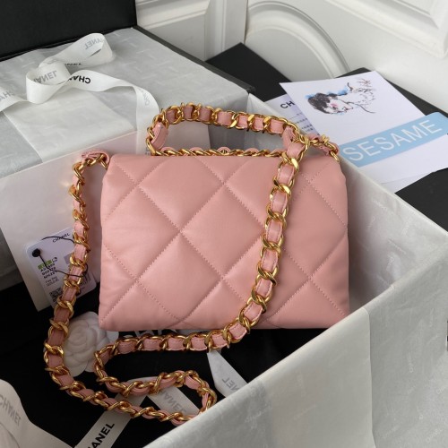Handbag   Chanel AS3499  size  18X23X9 cm