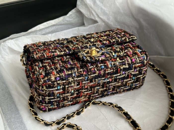 Handbag  Chanel 01112  size 25 Cm