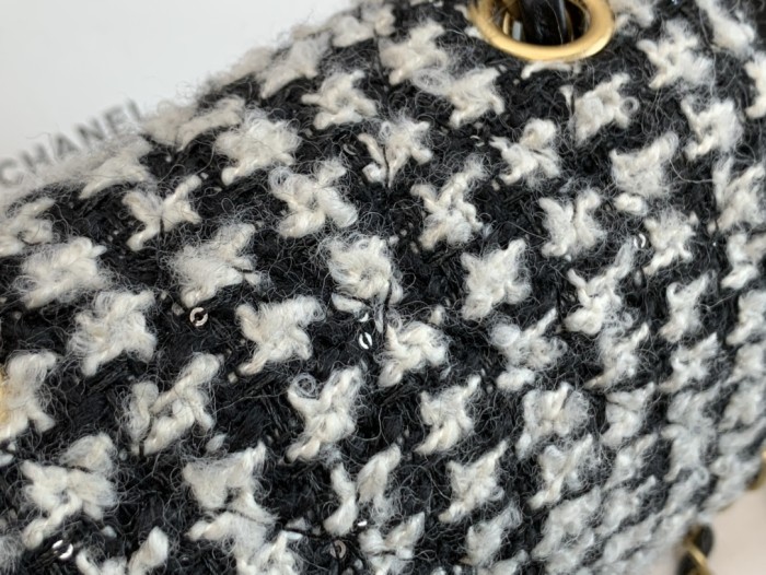 Handbag  Chanel  99204  size  17*14.5*7.5* cm