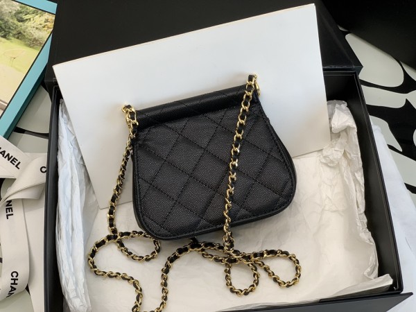 Handbag  Chanel  99210  size  12.5*14*6 cm
