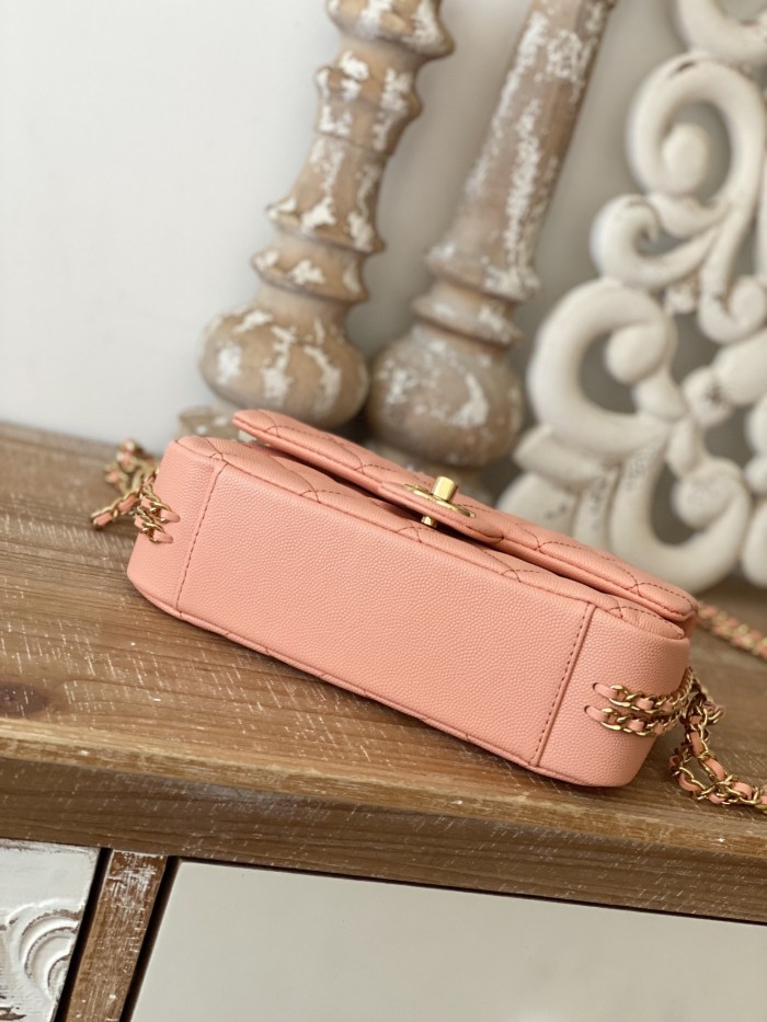 Handbag  Chanel AS3757 size 14.5x20x6.5 cm