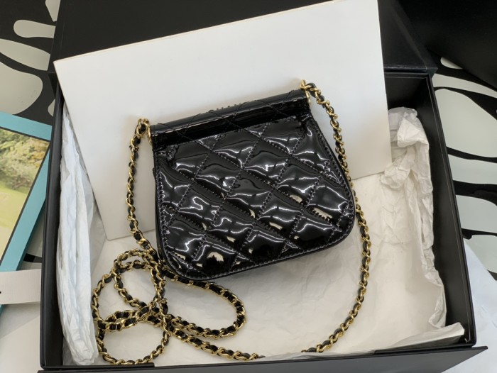 Handbag  Chanel  99210  size  12.5*14*6 cm