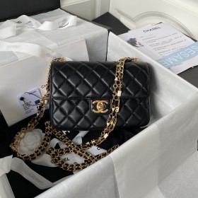  Handbag Chanel AS3432 size  20.5*17*6.5 cm
