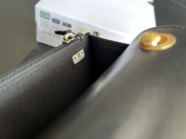 Handbag   Chanel AP3047  size  17cm9cm3 cm