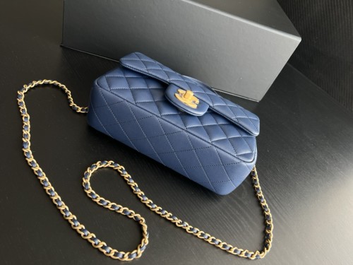 Handbag   Chanel  2431 size  20cmx12cmx6 cm 