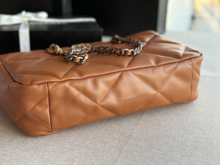 Handbag   Chanel  AS366  size 24 X41 X10  cm