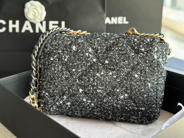 Handbag   Chanel   AS1161  size  30 CM