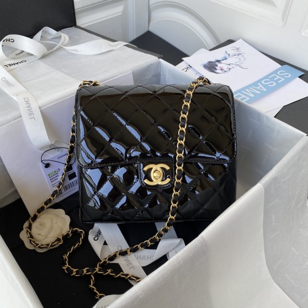 Handbag   Chanel  AS3649  size 18X19.5X9.5 cm