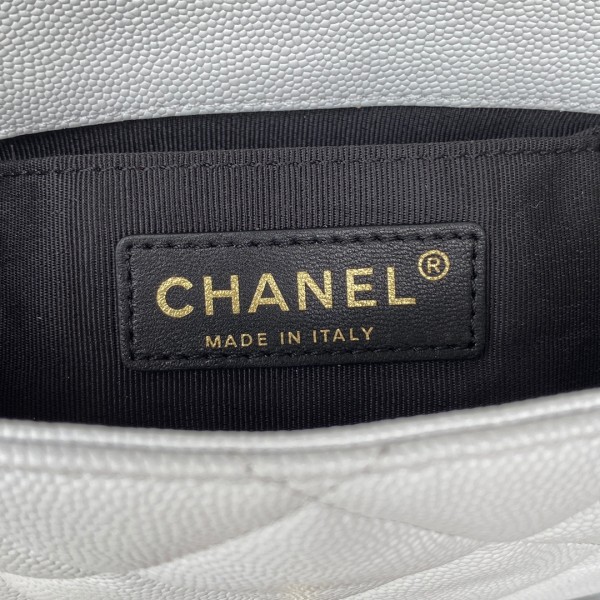 Handbag   Chanel  AS3368  size 13*17*6 cm