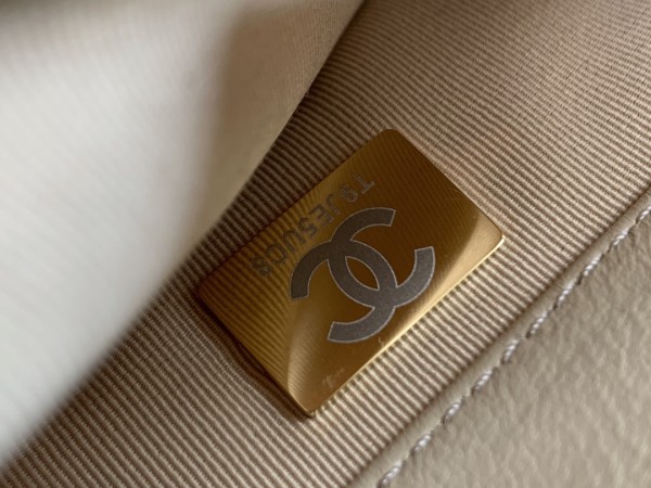 Handbag   Chanel  size 36 cm