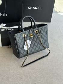 Handbag   Chanel  A93525  size  36X38X16 CM