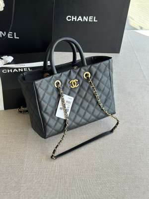 Handbag   Chanel  A93525  size  36X38X16 CM