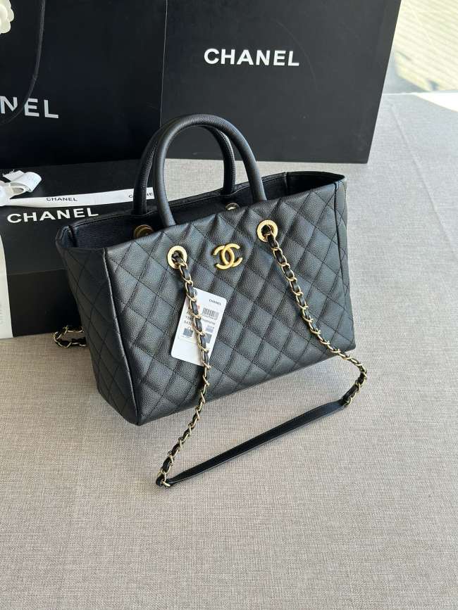 Handbag   Chanel  A93525  size  36X38X16 CM
