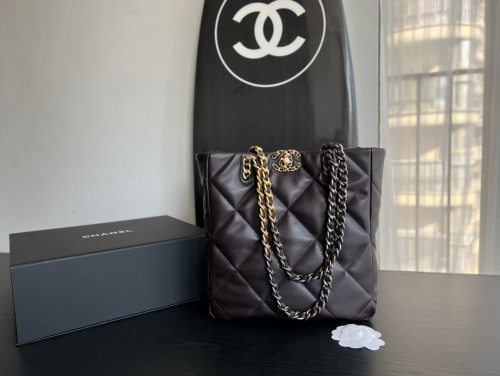 Handbag   Chanel  3519  size  30cm37cm10 cm