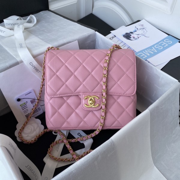 Handbag   Chanel  AS3649  size 18X19.5X9.5 cm