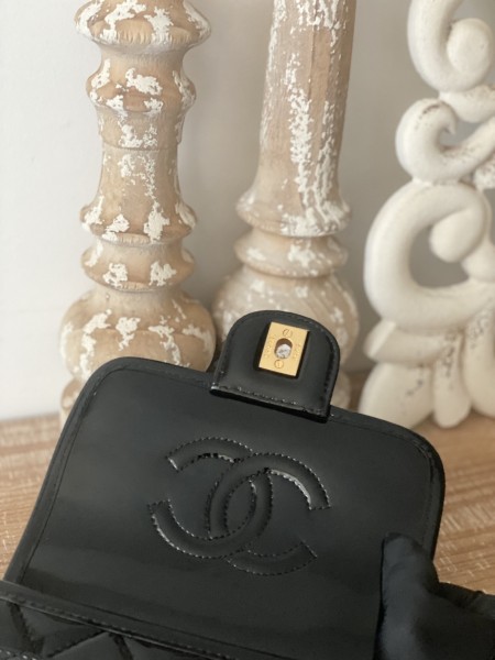  Handbag   Chanel  AS3652  size   25x21.5x7 cm