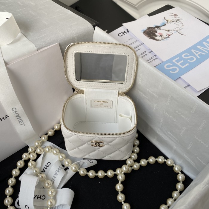 Handbag   Chanel  AP2581  size  8.5*11*7 cm