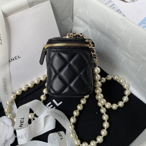 Handbag   Chanel  AP2581  size 8.5*11*7  cm
