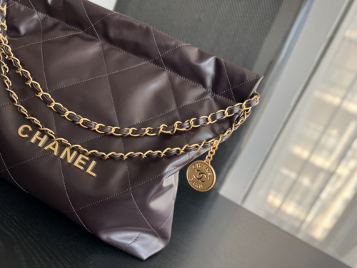 Handbag   Chanel  size 35cmx37cmx7 cm