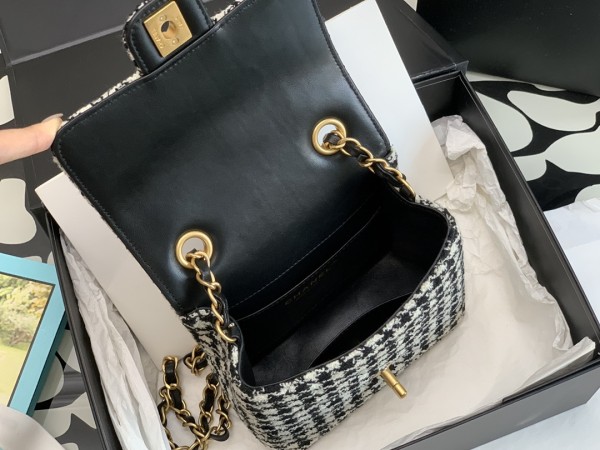 Handbag   Chanel  99204