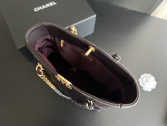 Handbag   Chanel  3519  size  30cm37cm10 cm