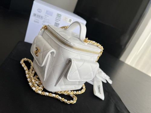 Handbag   Chanel  AP3016  size  11cmx11cmx11 cm