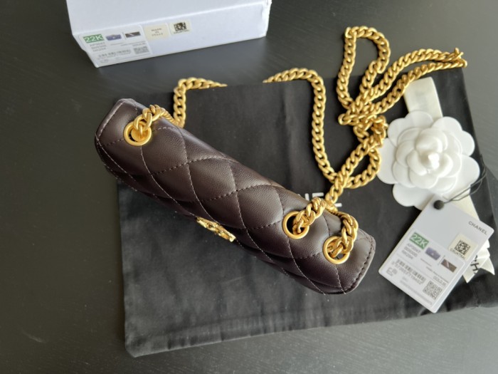 Handbag   Chanel  AP3047  size  17cm9cm3 cm