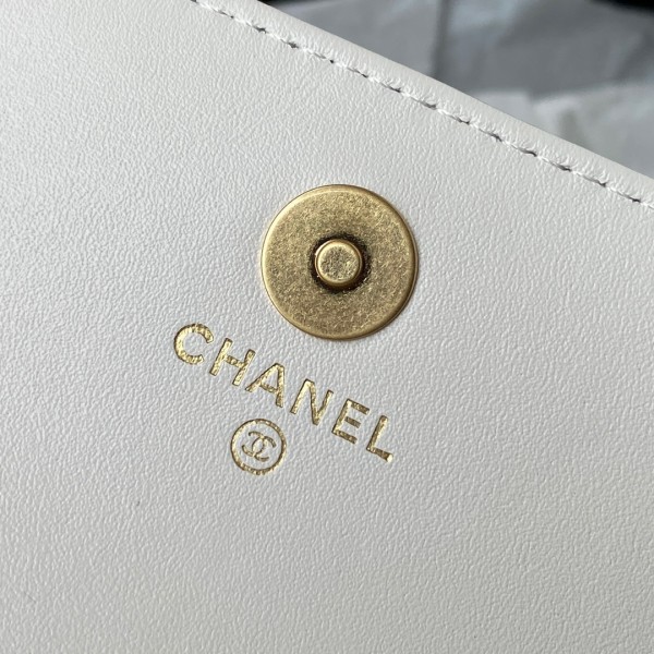  Handbag  Chanel   AP2638  size 12.5 cm