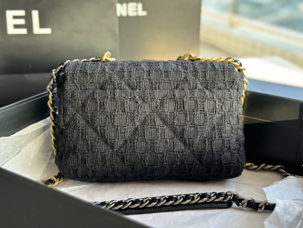  Handbag   Chanel  AS1161  size  30 CM