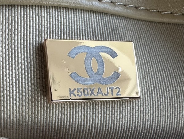 Handbag   Chanel  AS1161  size 30 CM