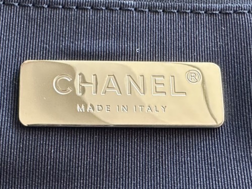 Handbag   Chanel AS1161  size  26 CM