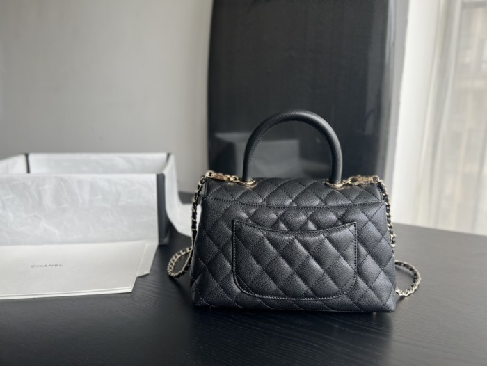 Handbag   Chanel  93925  size  24 cm