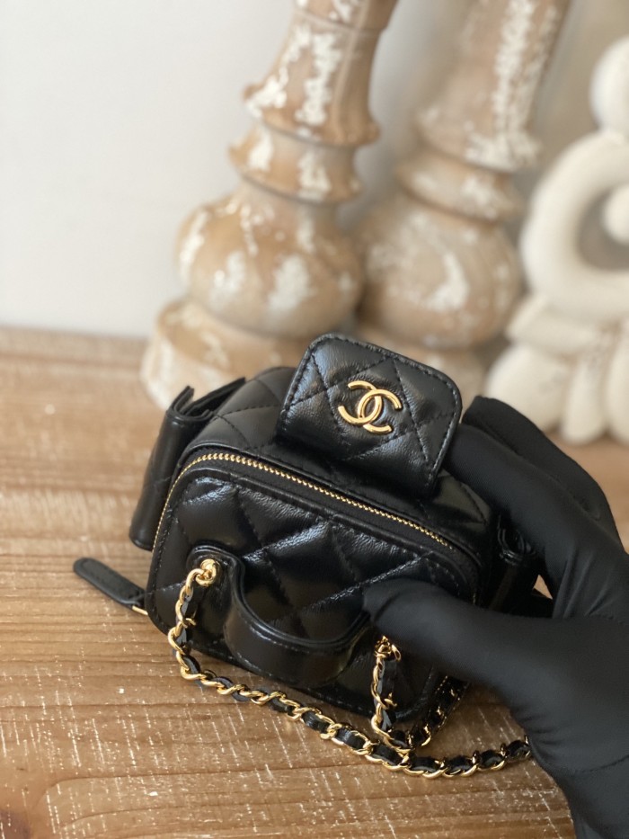  Handbag   Chanel  AP81232  size 10.5*7*8.5 cm