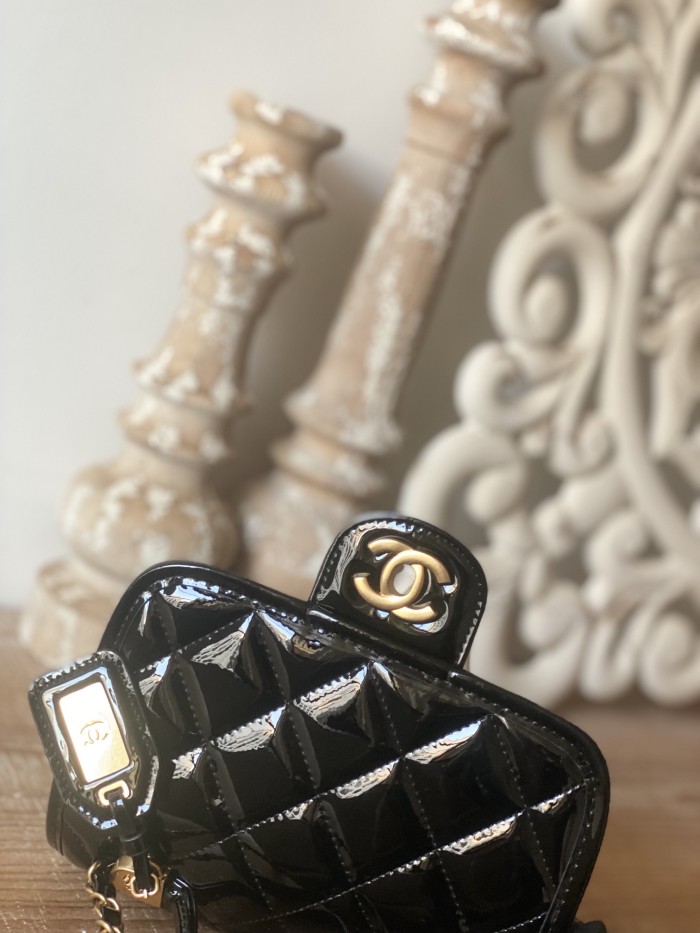  Handbag   Chanel  AS3652  size   25x21.5x7 cm