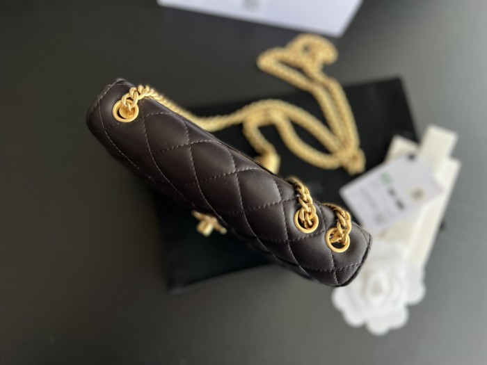 Handbag   Chanel  AP3043  size  19 cm