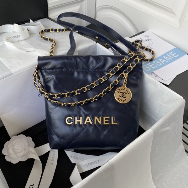  Handbag   Chanel  AS3263  size 18X20X6.5 cm