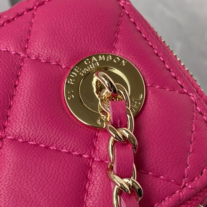  Handbag  Chanel  AP2581  size  8.5*11*7 cm