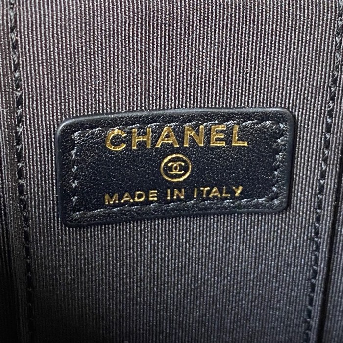 Handbag   Chanel  AP2581  size 8.5*11*7  cm