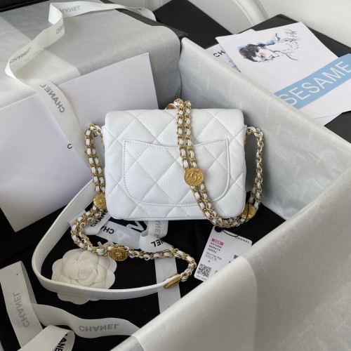 Handbag   Chanel  AS3368  size 13*17*6 cm