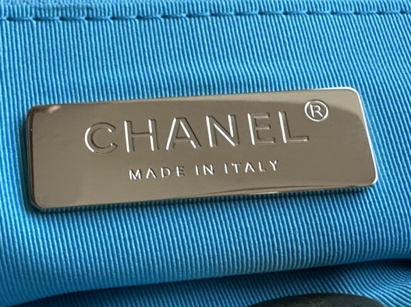  Handbag   Chanel  AS1161  size  30 CM