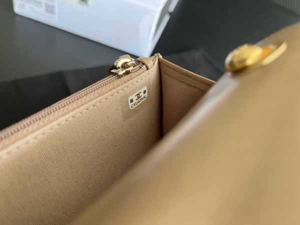 Handbag   Chanel  AP3047  size  17cm9cm3 cm