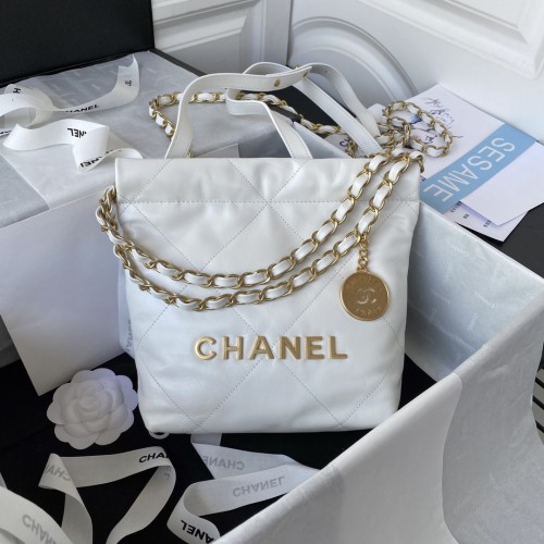 Handbag   Chanel  AS3263  size  18X20X6.5 cm