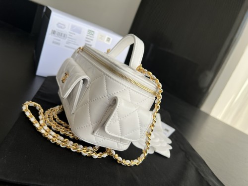 Handbag   Chanel  AP3017  size  17cm10cmx8 cm