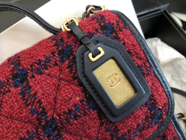 Handbag   Chanel  size 𝟷𝟽*𝟸𝟶.𝟻 *𝟼 𝚌𝚖