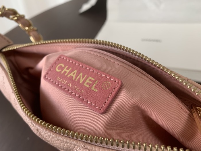 Handbag   Chanel  50920 size 25cmx14cmx5 cm