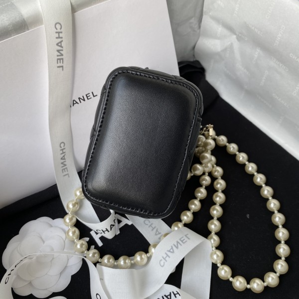 Handbag   Chanel  AP2581  size 8.5*11*7  cm