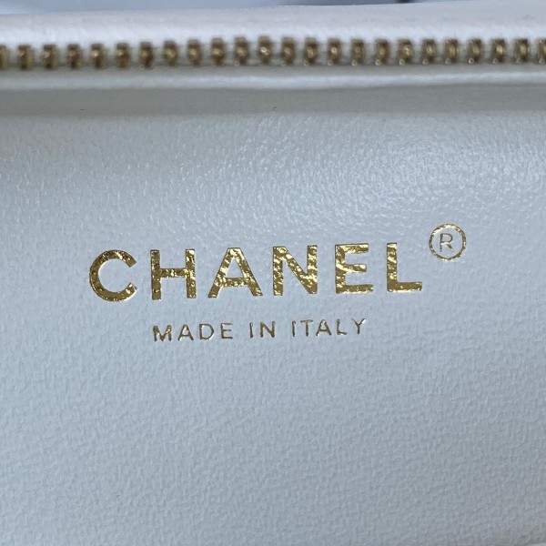 Handbag  Chanel  AS3319  size  16*20.5*7.5* cm